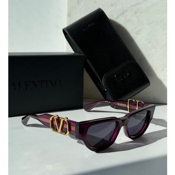 NEW Valentino V-Due VLS103-D Purple Cat Eye Sunglasses main image 4